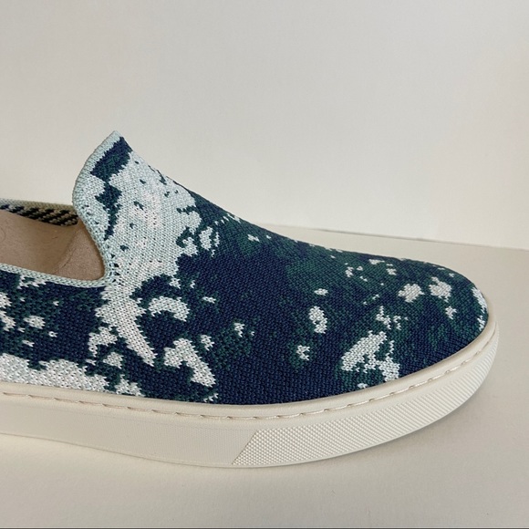 NIB Rothys The Sneaker Sea Green Slip On Shoes - Picture 6 of 11